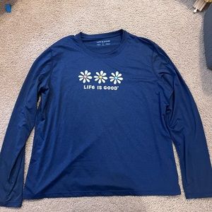 Life is Good Active wear top